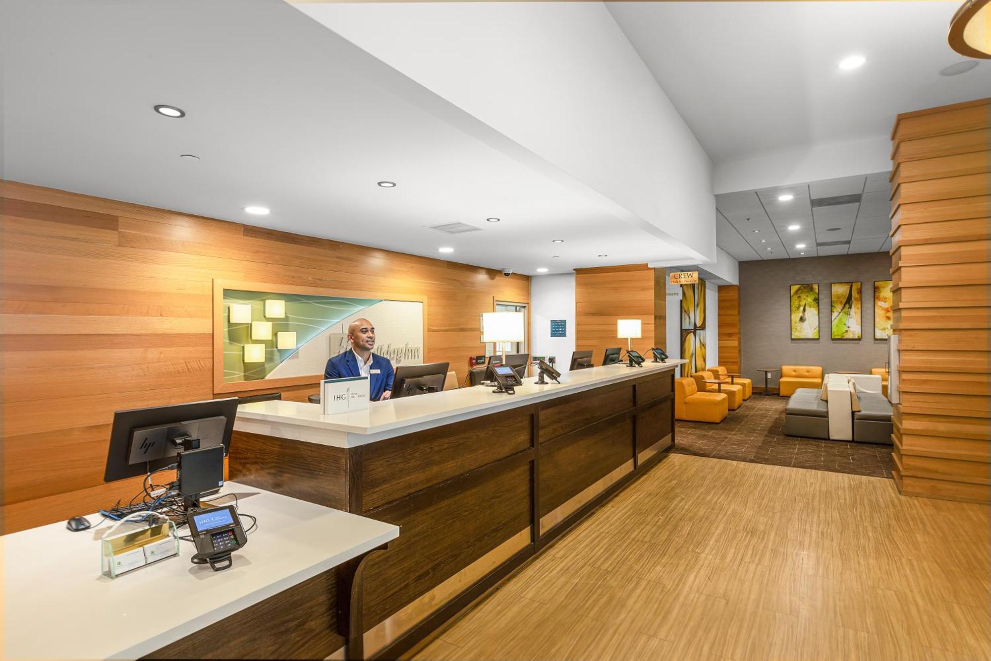 Holiday Inn San Francisco - Golden Gateway Newly Renovated With No Resort Fee Bagian luar foto