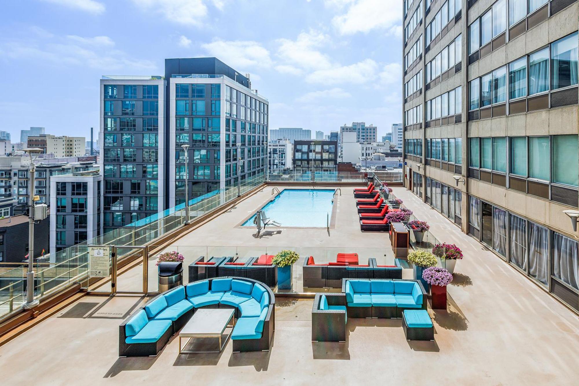 Holiday Inn San Francisco - Golden Gateway Newly Renovated With No Resort Fee Bagian luar foto